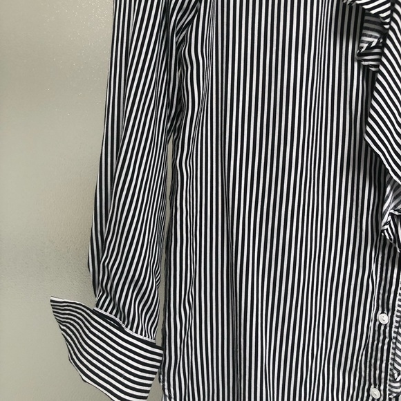 Zara basic collection, long sleeve blouse, sz small, black and white stripe - Picture 4 of 11
